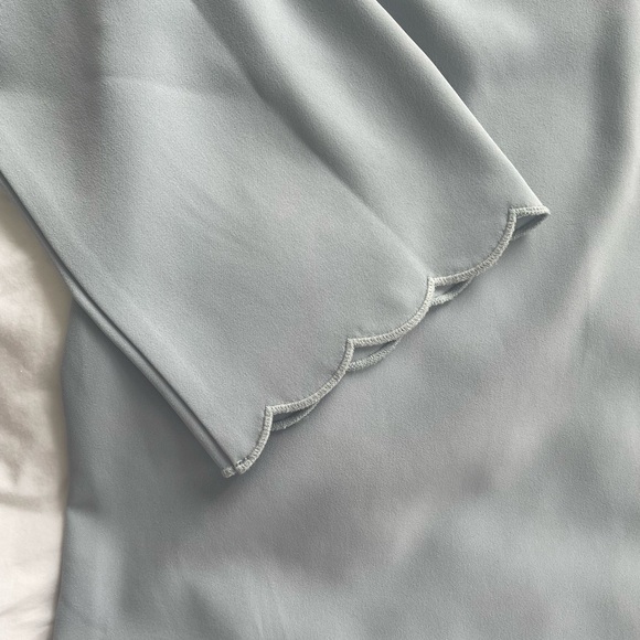 Women’s H&M Blouse - Robin’s Egg Blue - Sz 8 - Picture 2 of 4